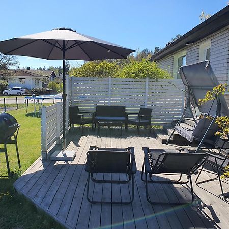 "Klippstigen" Villa For 10 Persons With Massage Chair, Sauna And Billiard Table Hultsfred Exterior photo