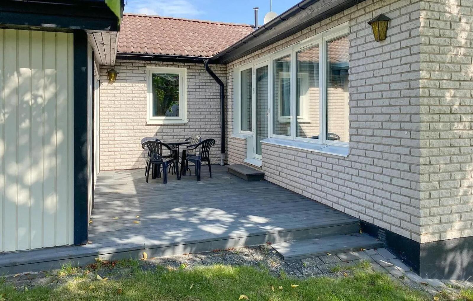 "Klippstigen" Villa For 10 Persons With Massage Chair, Sauna And Billiard Table Hultsfred Exterior photo