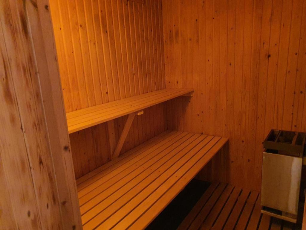 "Klippstigen" Villa For 10 Persons With Massage Chair, Sauna And Billiard Table Hultsfred Exterior photo