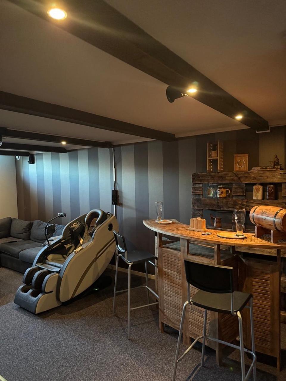 "Klippstigen" Villa For 10 Persons With Massage Chair, Sauna And Billiard Table Hultsfred Exterior photo
