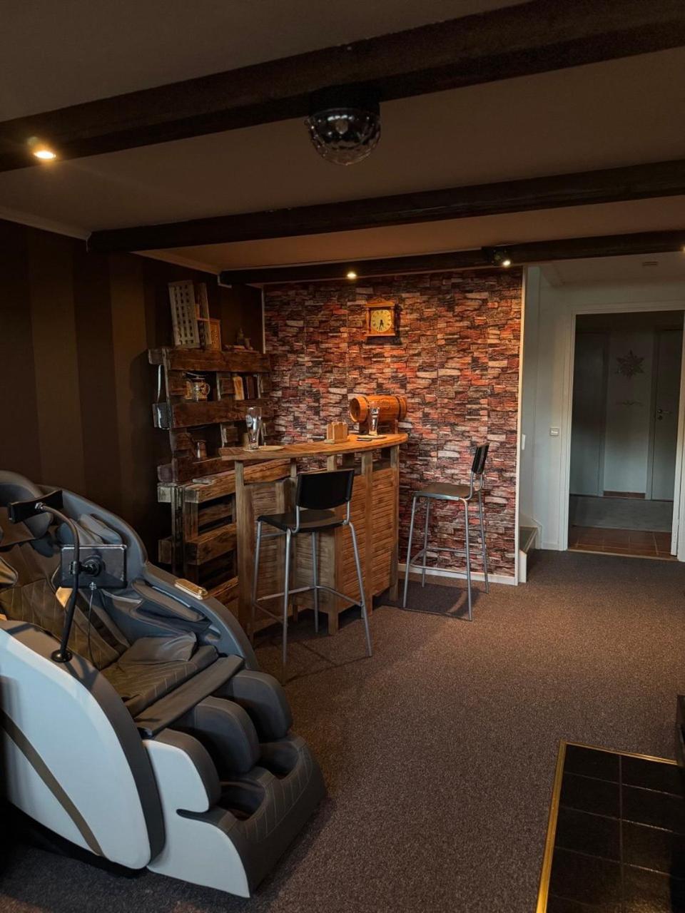 "Klippstigen" Villa For 10 Persons With Massage Chair, Sauna And Billiard Table Hultsfred Exterior photo